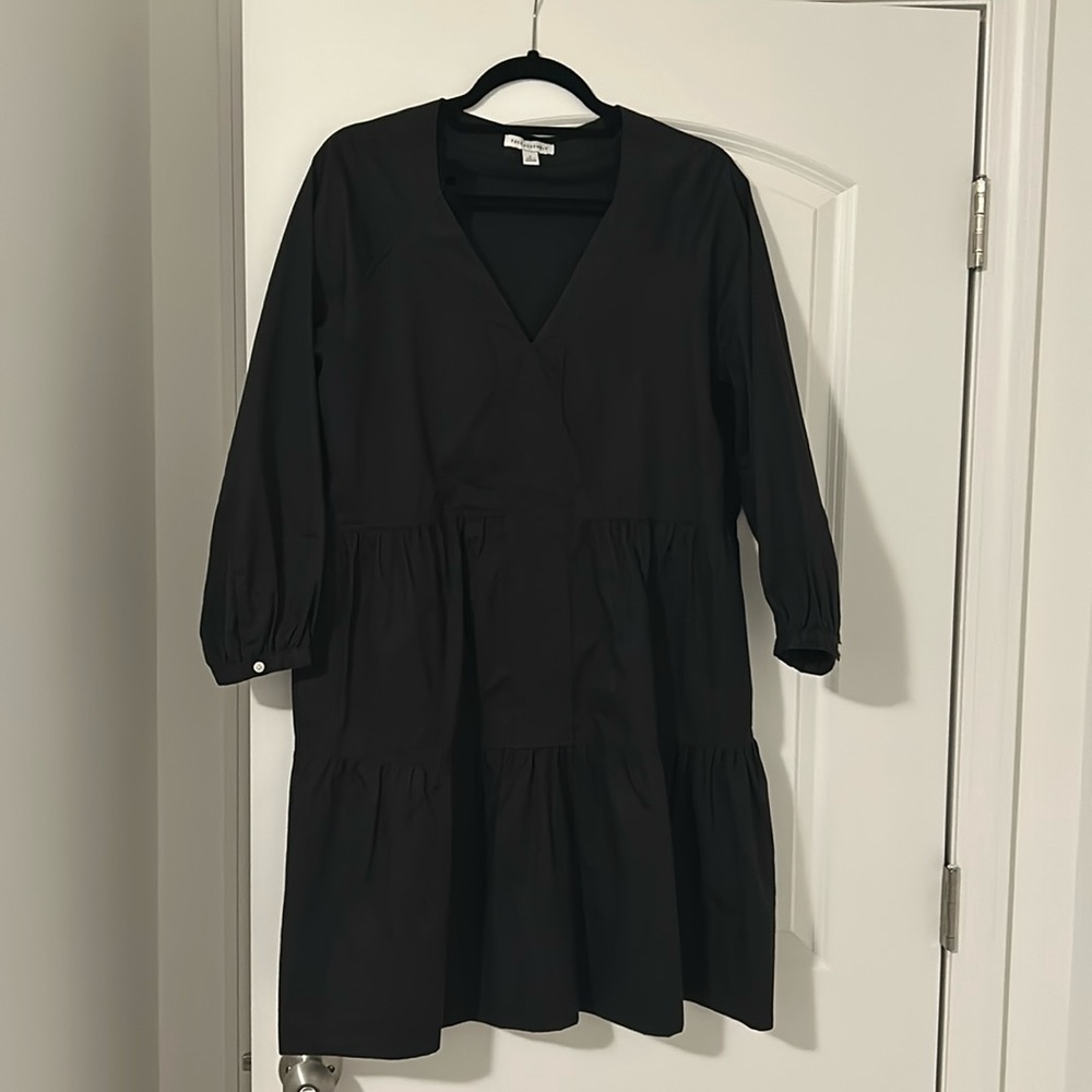 Black tiered V-neck Dress